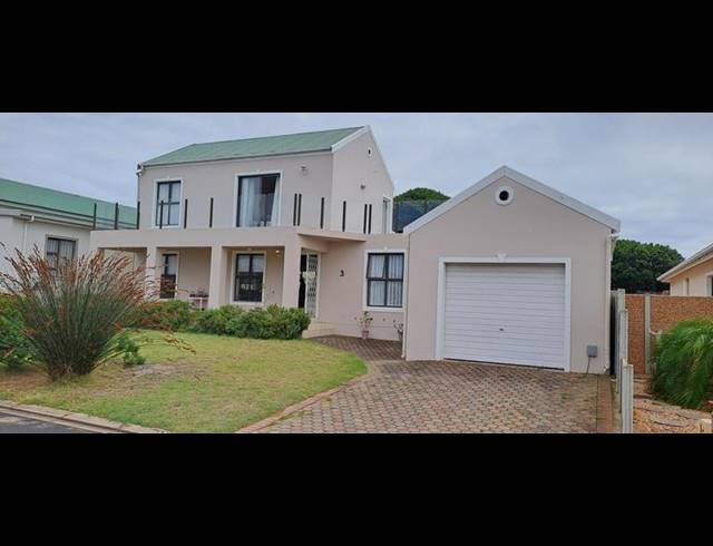 3 BEDROOM HOUSE FOR SALE IN STILBAAI-WES